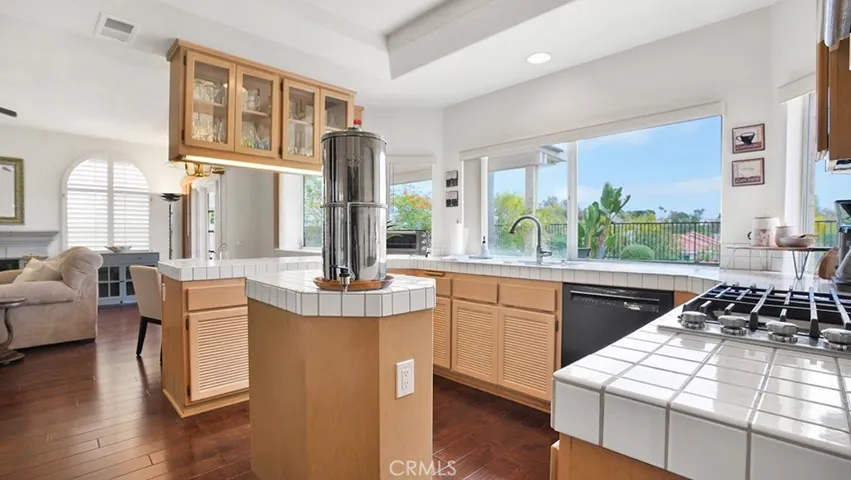 12 Siros, Laguna Niguel, California 92677