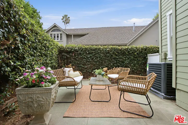 1700 Diamond Avenue, South Pasadena, California 91030
