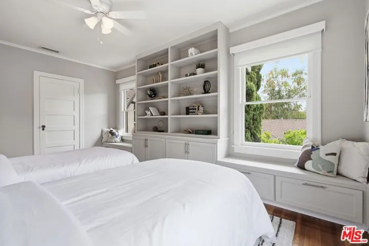 1700 Diamond Avenue, South Pasadena, California 91030