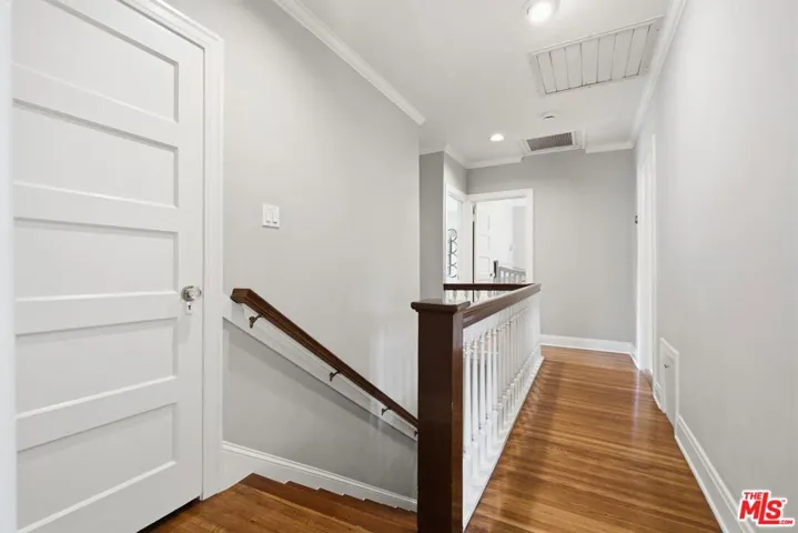 1700 Diamond Avenue, South Pasadena, California 91030