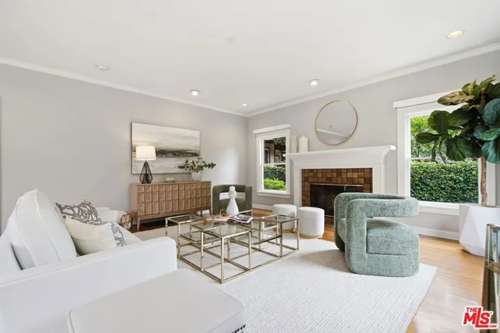 1700 Diamond Avenue, South Pasadena, California 91030