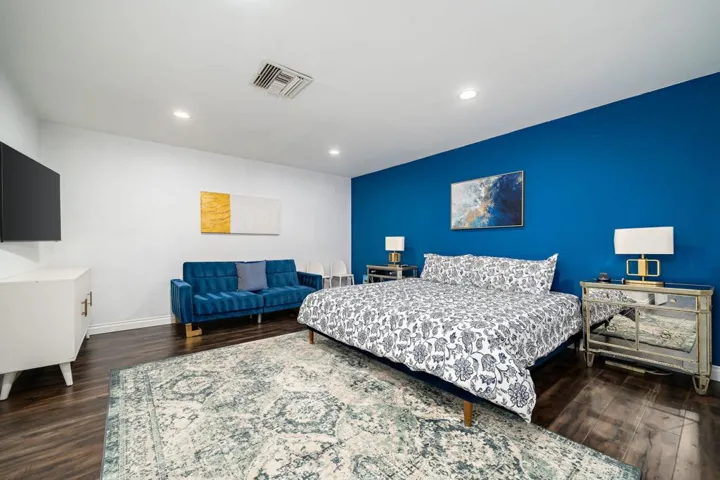37-web-or-mls-KS_Huetra_0825_OPMG_037