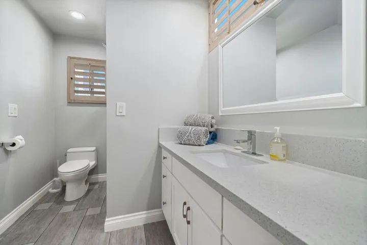 35-web-or-mls-KS_Huetra_0825_OPMG_035