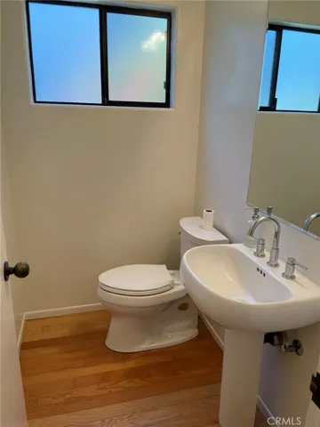 !/2 Bath