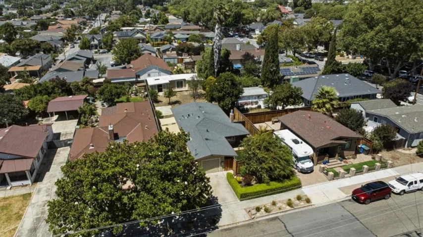 530 B Street, Hollister, California 95023