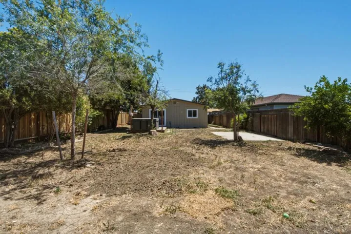 530 B Street, Hollister, California 95023