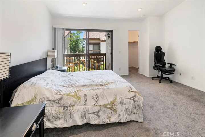 356 Molokai, Placentia, California 92870