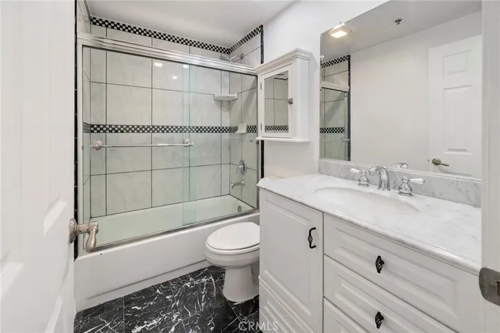 356 Molokai, Placentia, California 92870