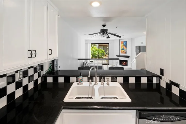 356 Molokai, Placentia, California 92870