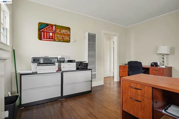 301 Lincoln Ave, Alameda, California 94501