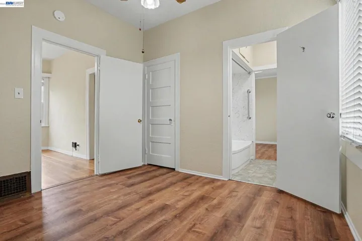 301 Lincoln Ave, Alameda, California 94501