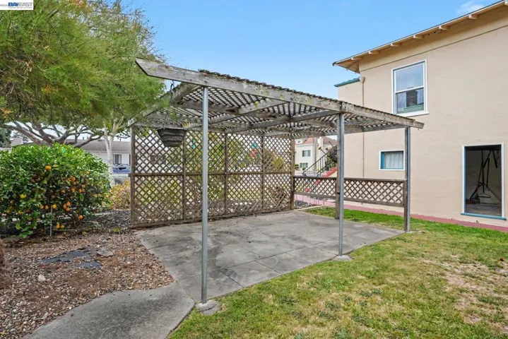 301 Lincoln Ave, Alameda, California 94501
