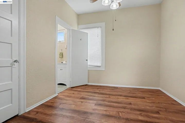 301 Lincoln Ave, Alameda, California 94501