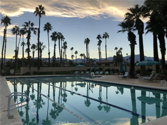 38613 Wisteria Drive, Palm Desert, California 92211