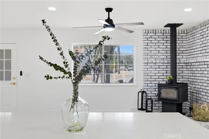 21009 Brentwood, Tehachapi, California 93561