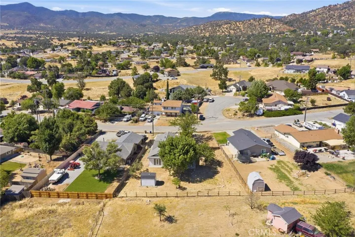 21009 Brentwood, Tehachapi, California 93561