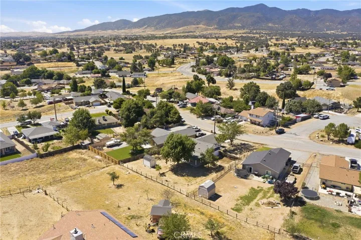 21009 Brentwood, Tehachapi, California 93561