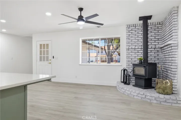 21009 Brentwood, Tehachapi, California 93561