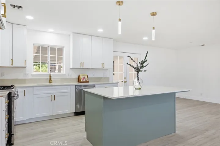 21009 Brentwood, Tehachapi, California 93561