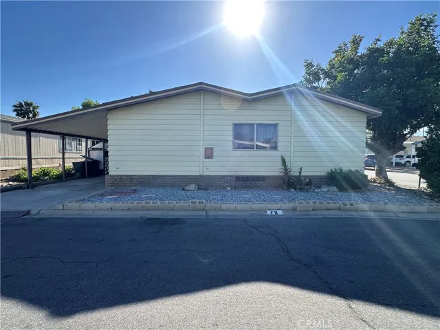 929 E Foothill Boulevard, Upland, California 91786