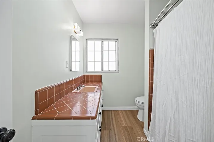 1015 E Ocean Boulevard 12, Long Beach, California 90802