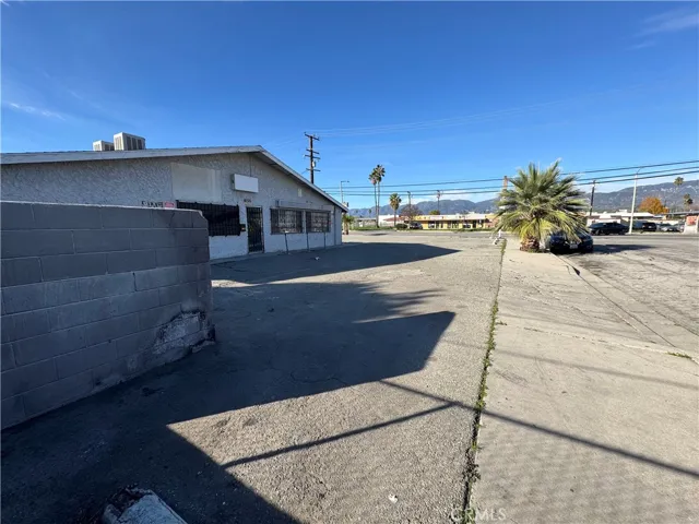 1661 W Base Line, San Bernardino, California 92411