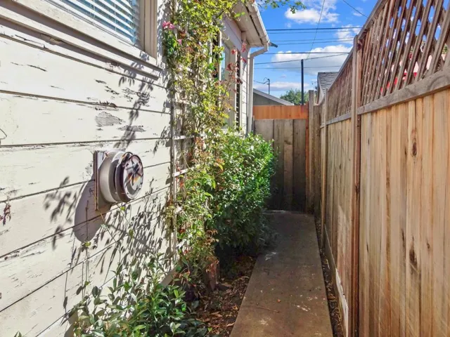 622 Sunset Drive, Capitola, California 95010
