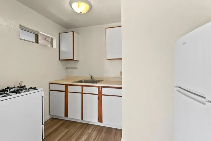 622 Sunset Drive, Capitola, California 95010