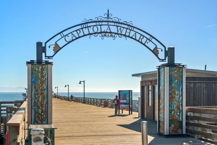 622 Sunset Drive, Capitola, California 95010
