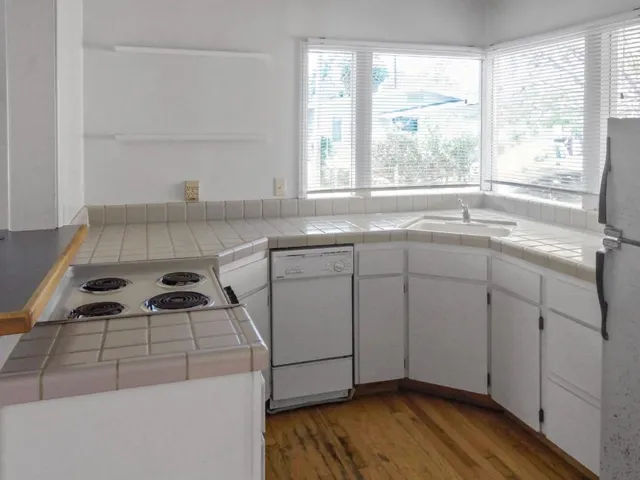 622 Sunset Drive, Capitola, California 95010