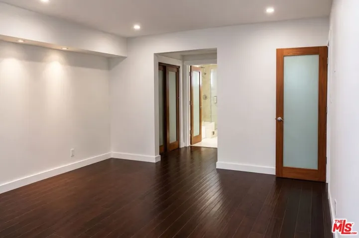 1525 N Hayworth Avenue 107, Los Angeles, California 90046
