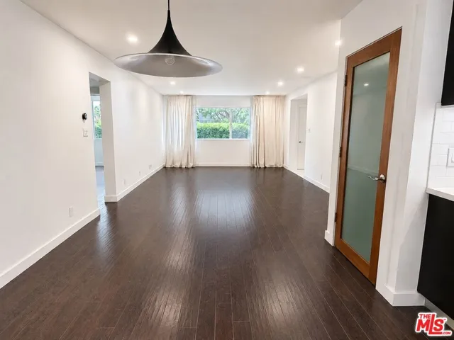1525 N Hayworth Avenue 107, Los Angeles, California 90046