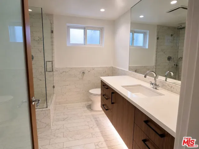 1525 N Hayworth Avenue 107, Los Angeles, California 90046