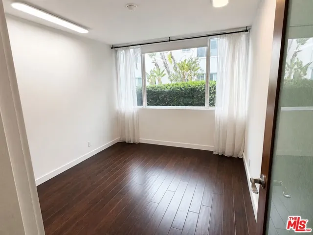 1525 N Hayworth Avenue 107, Los Angeles, California 90046