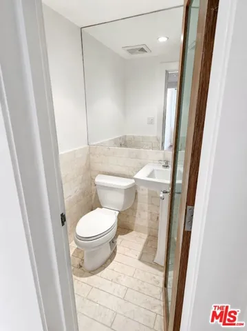 1525 N Hayworth Avenue 107, Los Angeles, California 90046