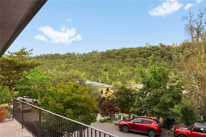Tree lined views and magnificent sunsets!