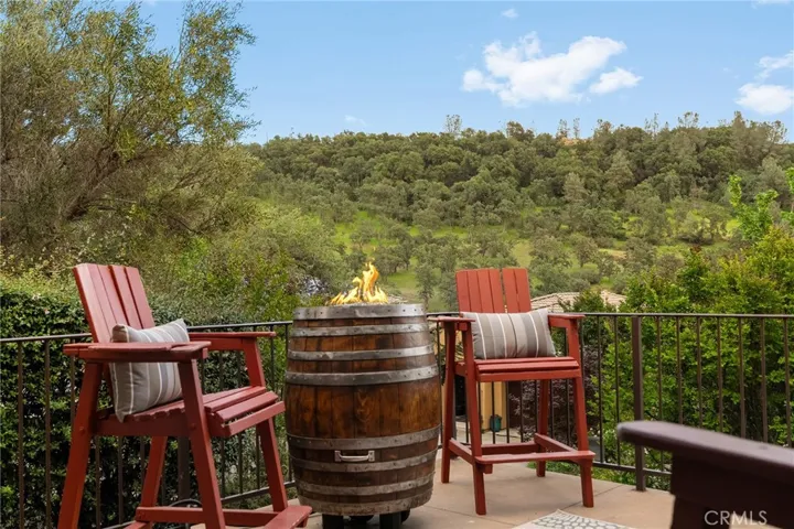 3560 Shadowtree, Chico, California 95928