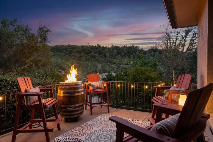 3560 Shadowtree, Chico, California 95928
