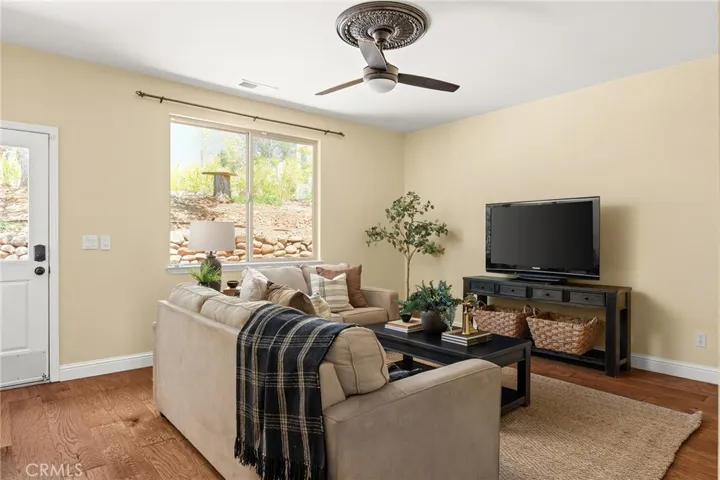 3560 Shadowtree, Chico, California 95928