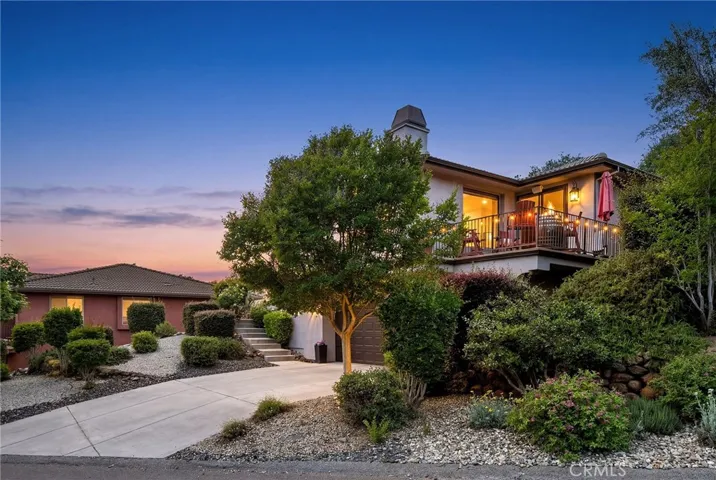 3560 Shadowtree, Chico, California 95928
