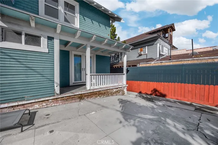 552 S St Louis, Los Angeles, California 90033