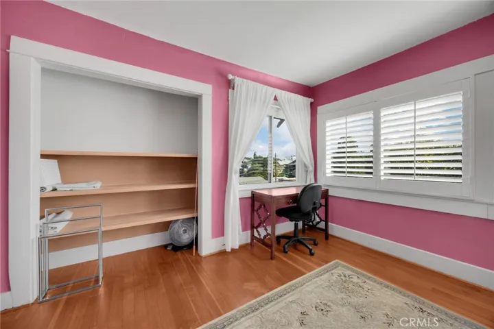 552 S St Louis, Los Angeles, California 90033