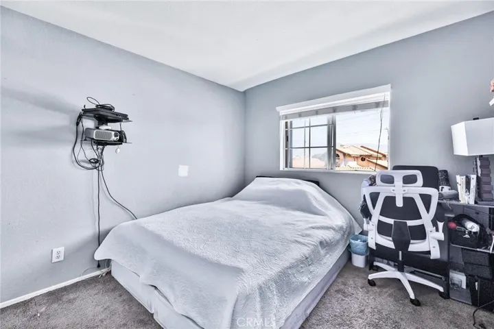 16045 Peach Tree, Fontana, California 92337