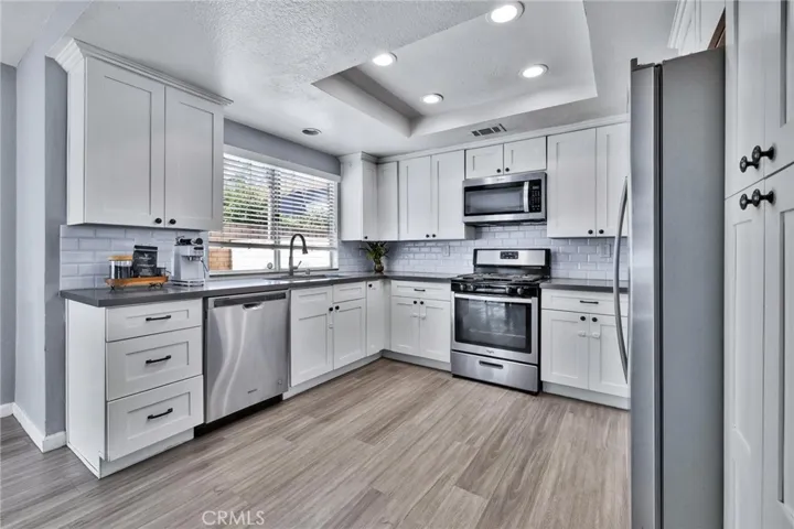 16045 Peach Tree, Fontana, California 92337