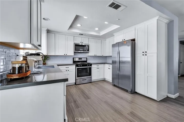 16045 Peach Tree, Fontana, California 92337