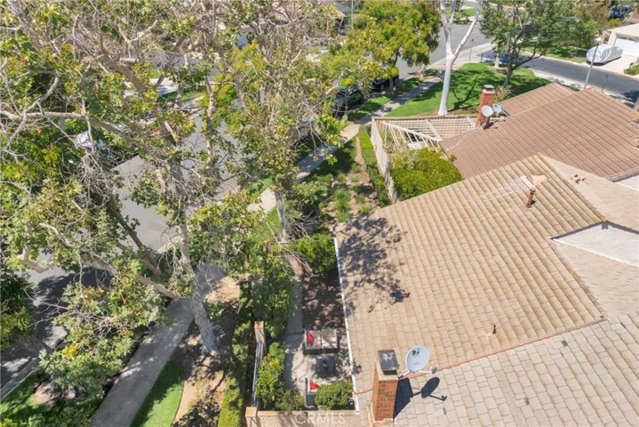 17311 Peach, Irvine, California 92612