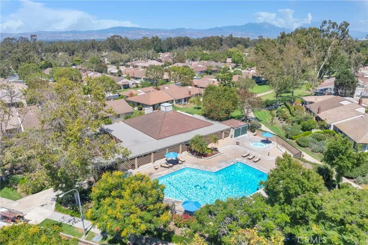 Community Pool & Spa