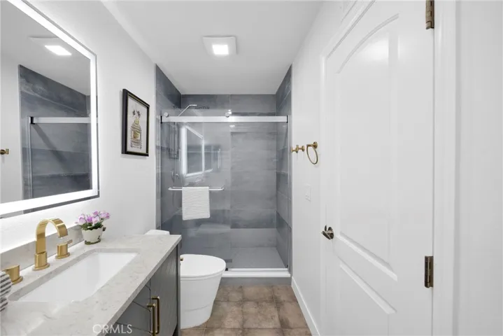 17311 Peach, Irvine, California 92612
