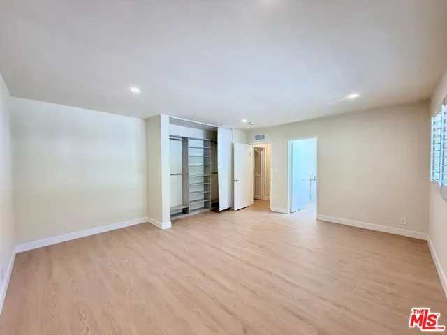 2000 San Ysidro Drive, Beverly Hills, California 90210