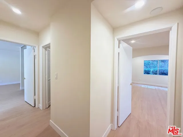 2000 San Ysidro Drive, Beverly Hills, California 90210